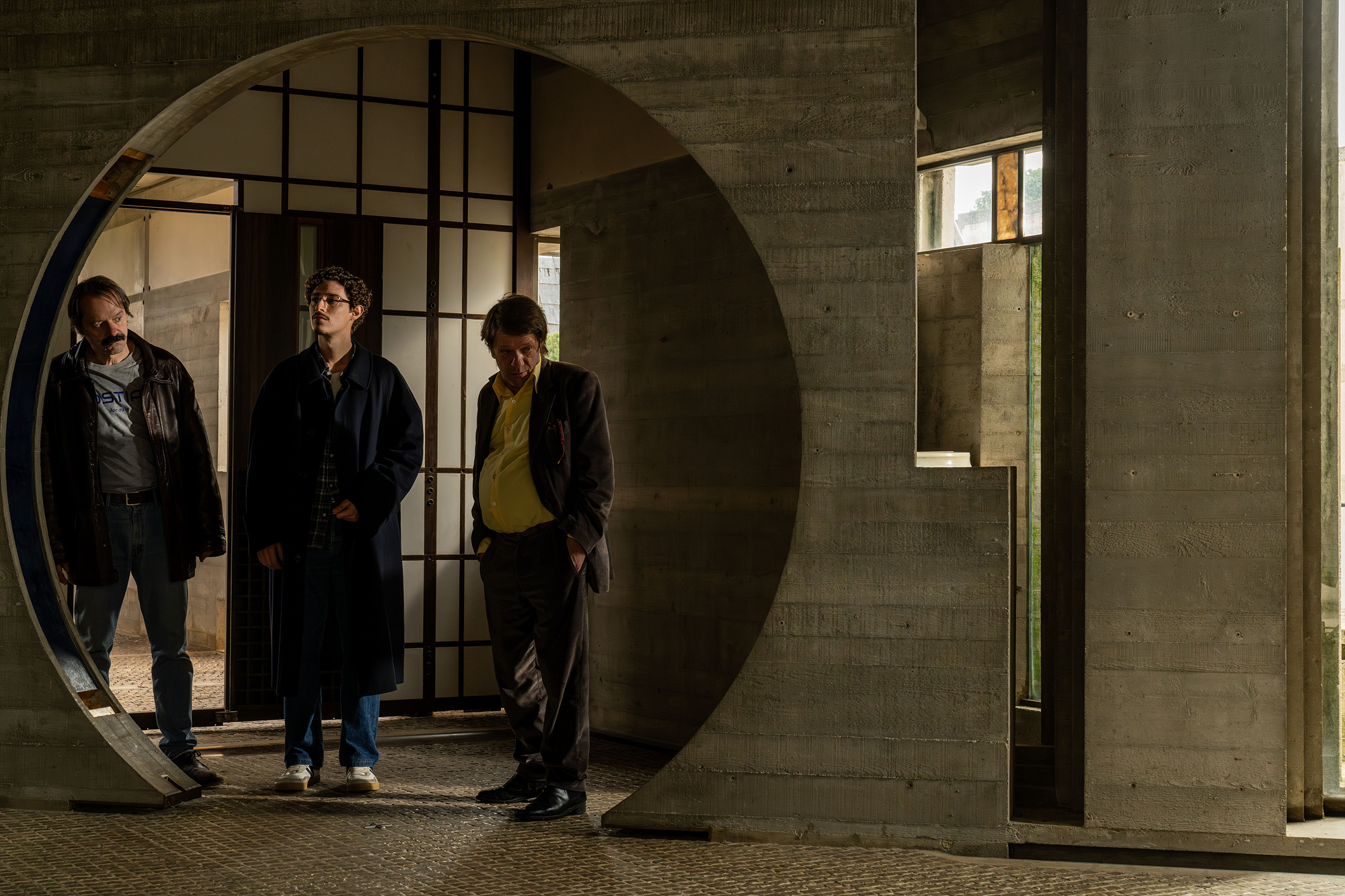 가는 길에 딱 한 잔 더 포스터