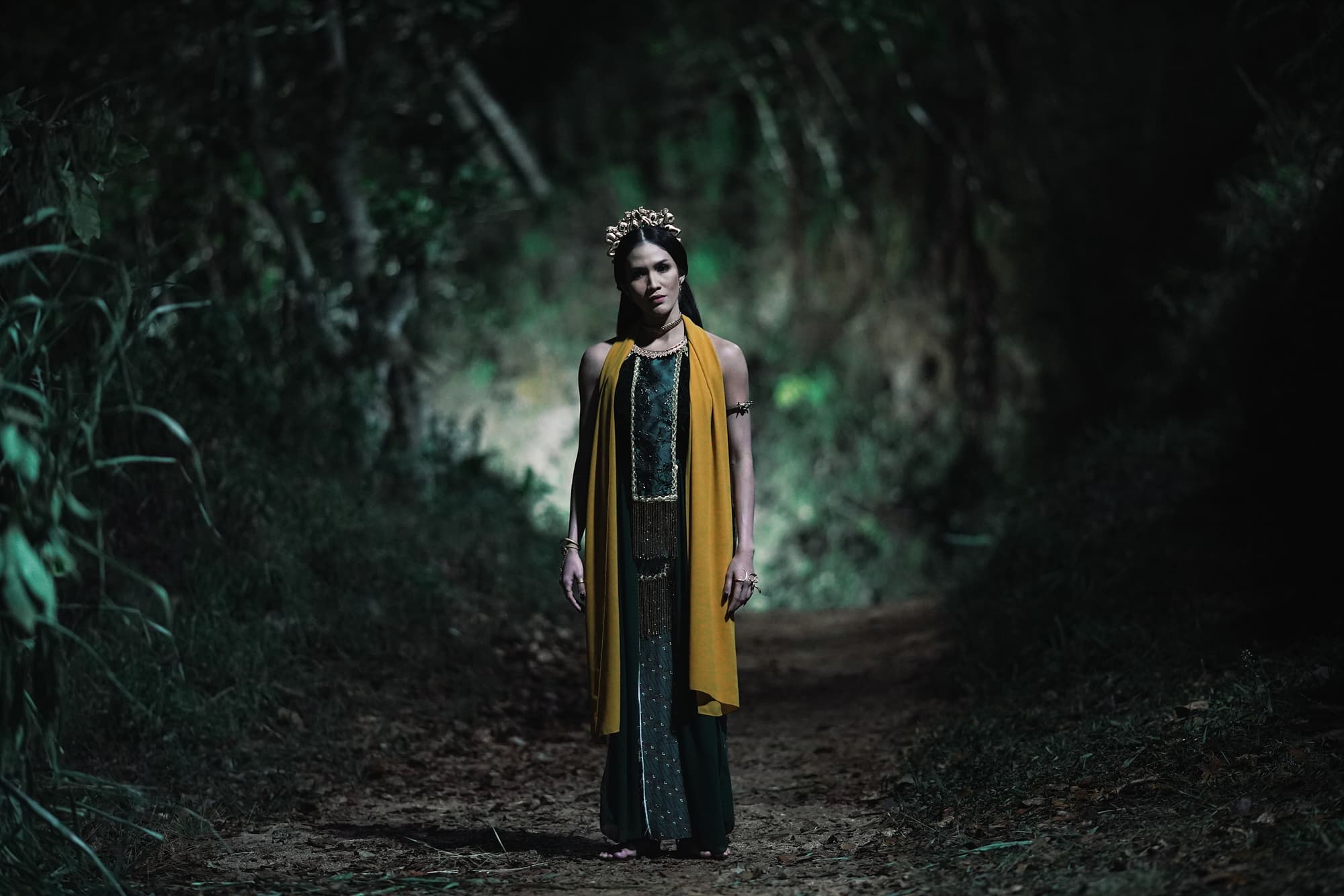 Dancing Village: The Curse Begins